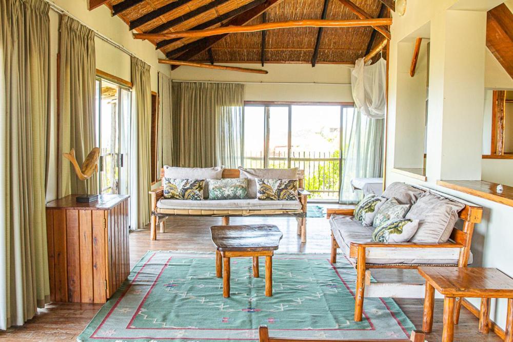 Tree House Villa Praia do Praia do Tofo Buitenkant foto